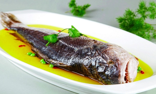 黃魚怎么做好吃，這樣清蒸簡單又好吃