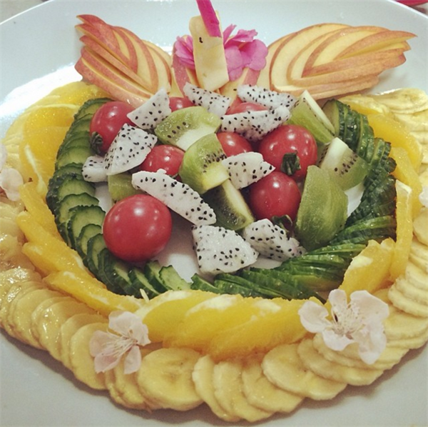 10種夏季專屬創意水果拼盤圖片 制作水果拼盤沒有那么復雜
