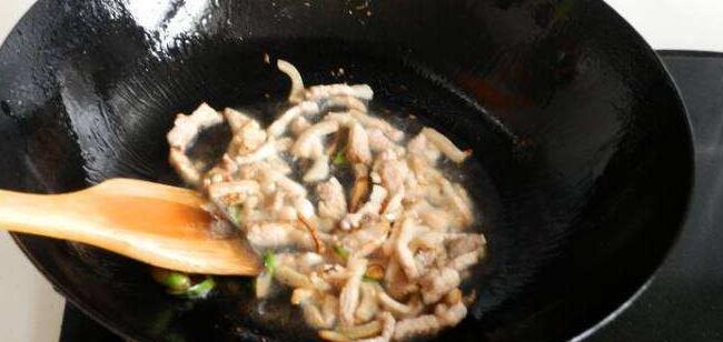 茭白炒肉絲怎么炒好吃，茭白炒肉絲的做法竅門