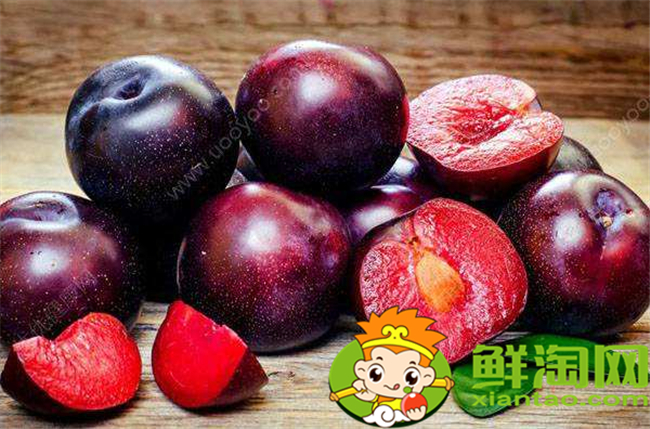 黑布林和紅布林有什么區別，黑布林和紅布林哪個好吃