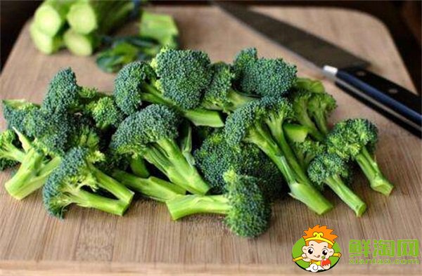 西蘭花變白了能吃嗎，西蘭花吃多了的害處