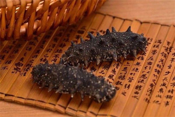 如何區(qū)分海參是返鹽還是發(fā)霉
